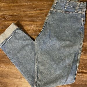 Women’s Jeans Size 13x34, fits more like a size 4!
